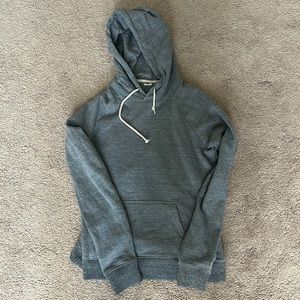 Homage Women’s Sweatshirt. Size L.